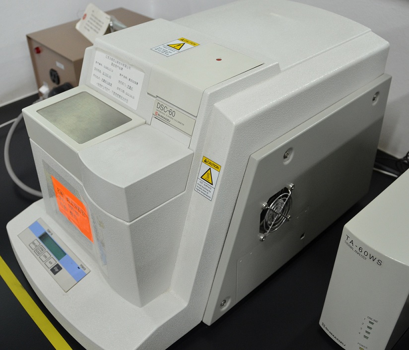 熔點分析儀.JPG 熔點分析儀.JPG