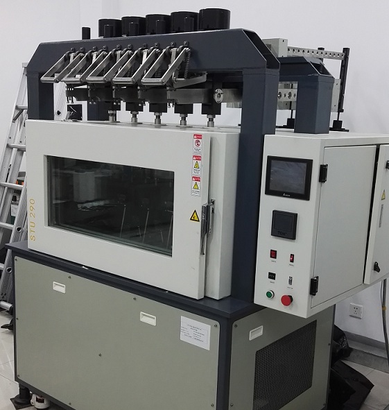 簾線帶式疲勞試驗機.jpg 簾線帶式疲勞試驗機.jpg